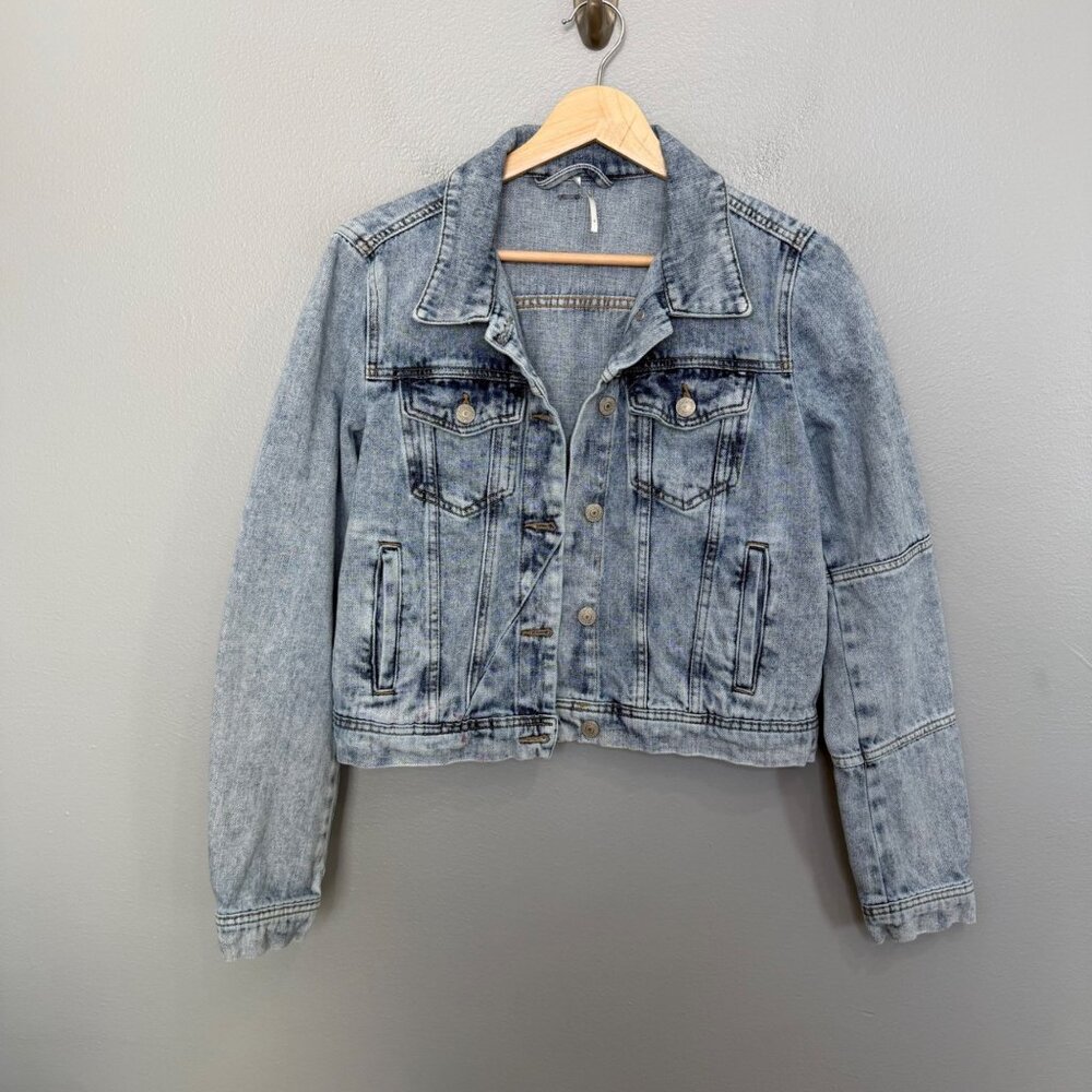 FREE PEOPLE rumors denim jacket size S - Picture 2 of 9